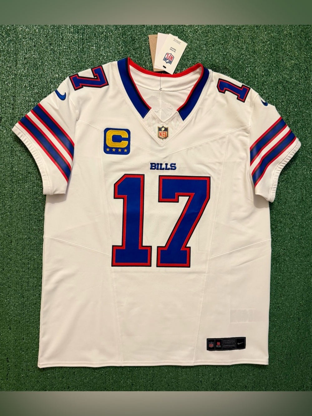 Authentic Josh Allen Buffalo Bills White Nike Vapor Fuse Elite Jerseys - Picture 3 of 10